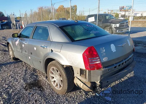 2006 Chrysler 300C из США, поврежденный, VIN 2C3KA63H16H194668
